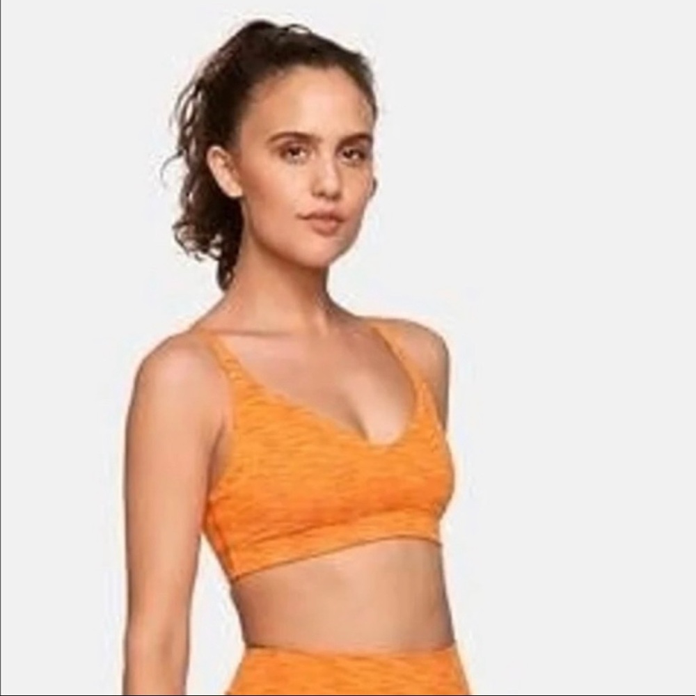 ISO Outdoor Voices Flow Bra